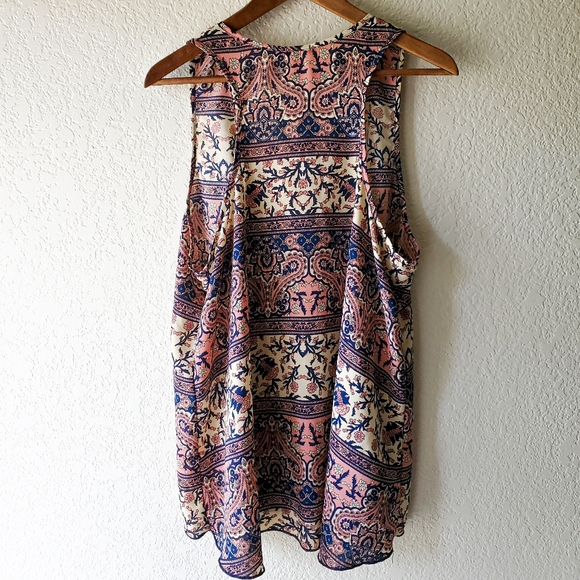 Teenbell Boho Floral and Paisley High-Low Tank Top - Picture 2 of 4